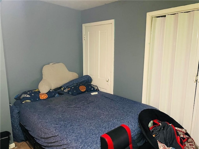 2302 3rd Ave, Leavenworth, KS 66048 - view of bedroom