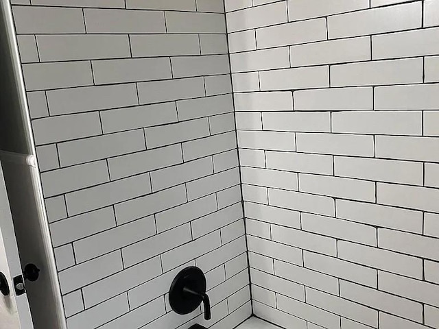 5333 Outlook St, Mission, KS 66202 - full bath with a shower