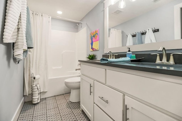 9305 SW Sushi Cir, Lees Summit, MO 64064 - full bath featuring vanity, toilet, shower / tub combo, and baseboards