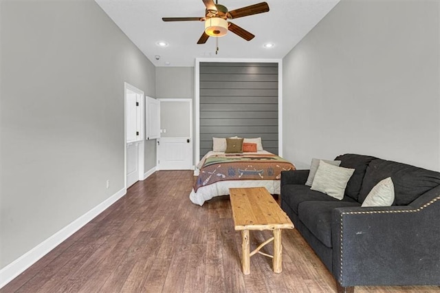 9425 NE 188th St, Trimble, MO 64492 - bedroom featuring wood finished floors, ceiling fan, and recessed lighting
