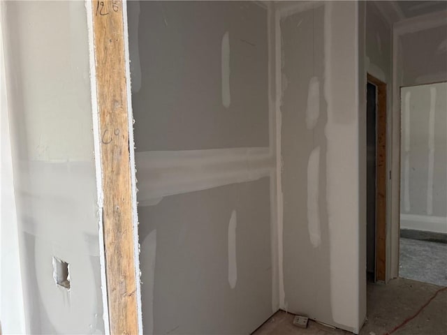 15349 W 173rd Ter, Olathe, KS 66062 - view of closet