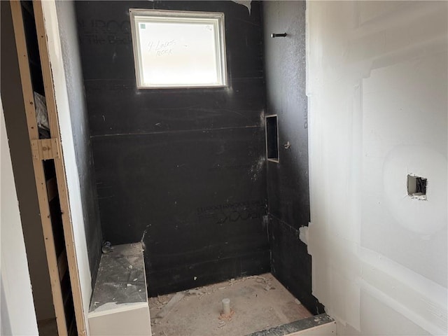 15349 W 173rd Ter, Olathe, KS 66062 - view of bathroom