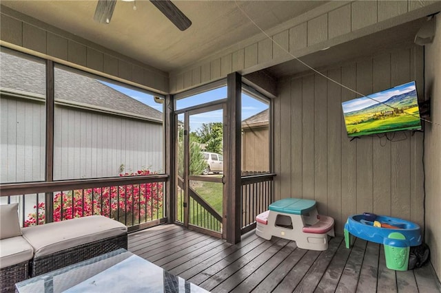 2409 SE Ridge Line Dr, Blue Springs, MO 64014 - sunroom / solarium featuring ceiling fan