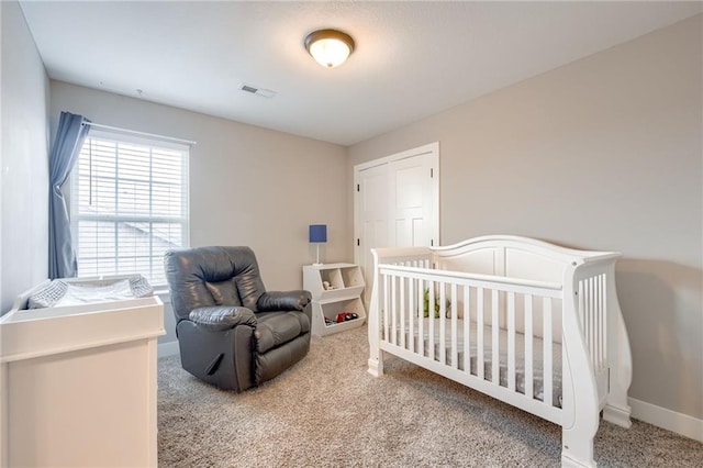 12435 Parkview Ave, Kansas City, KS 66109 - bedroom featuring carpet and baseboards