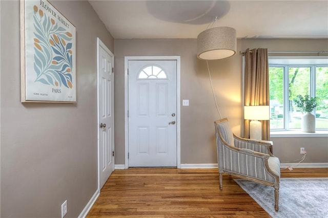 6109 W 54th Ter, Mission, KS 66202 - entrance foyer featuring wood finished floors and baseboards