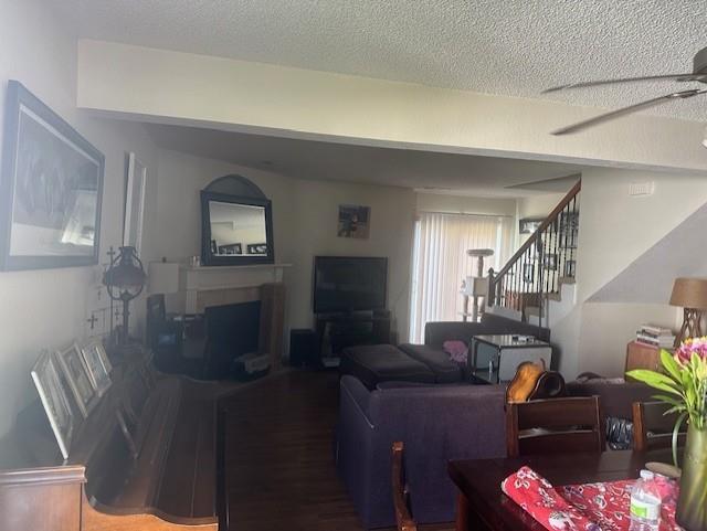 10556-62 E 46th Ter, Kansas City, MO 64133 - photo 3
