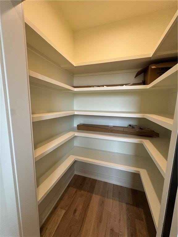 9019 Freedom Cir, Lenexa, KS 66227 - view of pantry