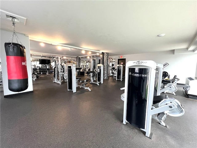700 E 8th St Unit 7R, Kansas City, MO 64106
