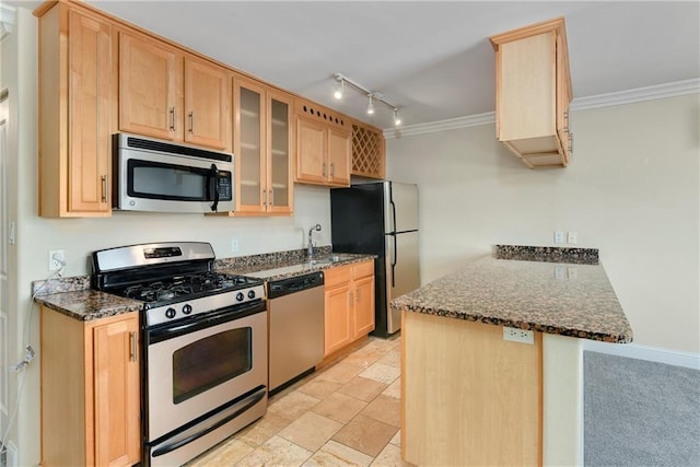 700 E 8th St Unit 7R, Kansas City, MO 64106