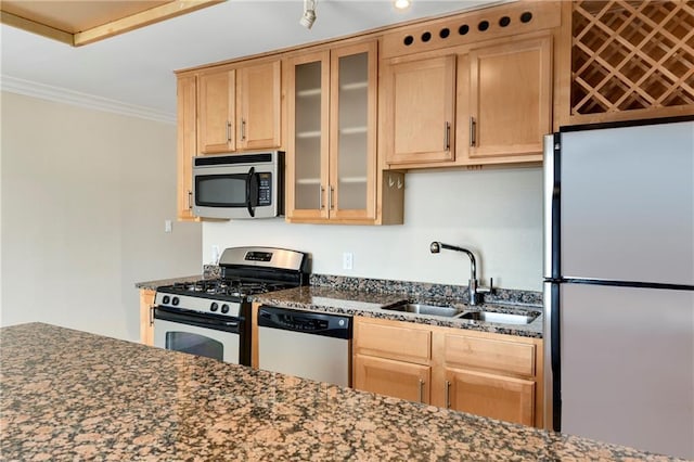 700 E 8th St Unit 7R, Kansas City, MO 64106