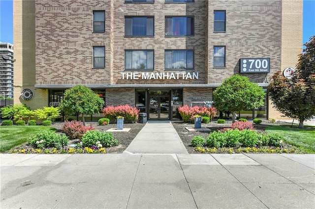 700 E 8th St Unit 7R, Kansas City, MO 64106