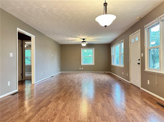 3619 Lake Trenton Dr, Trenton, MO 64683 - photo 5