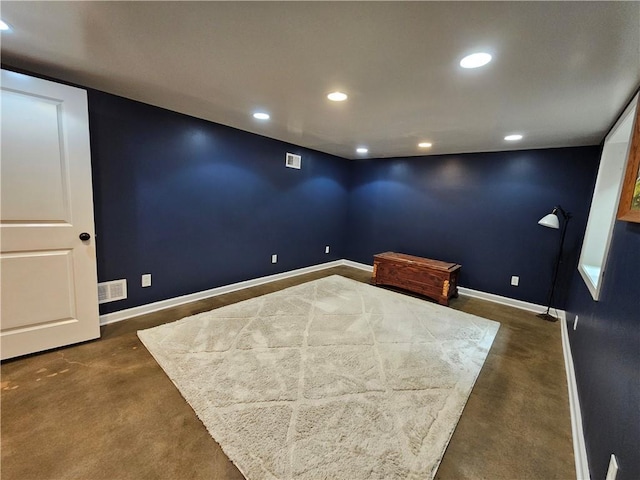 11306 E 45th St, Kansas City, MO 64133 - spare room featuring baseboards and recessed lighting