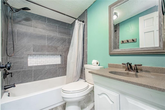 212 S Delaware St, Tonganoxie, KS 66086 - bathroom with a textured ceiling, shower / bath combination with curtain, toilet, and vanity
