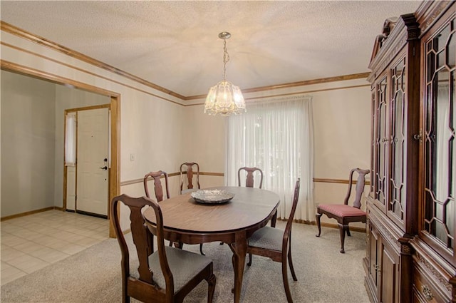 17725 W 68th Ter, Shawnee, KS 66217 - dining space with a chandelier, crown molding, light colored carpet, a textured ceiling, and baseboards
