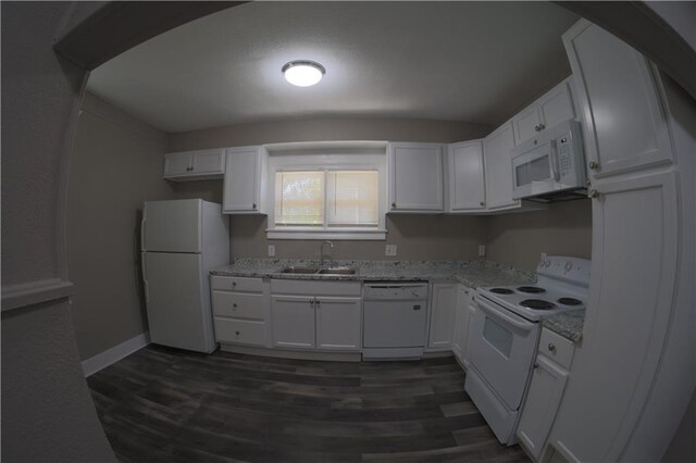 1413 Spruce St, Leavenworth, KS 66048 - photo 4