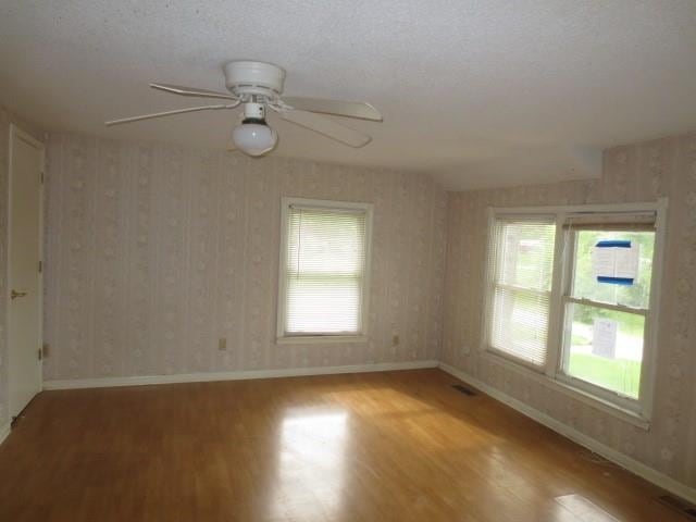 13105 E 61st St, Kansas City, MO 64133 - photo 4