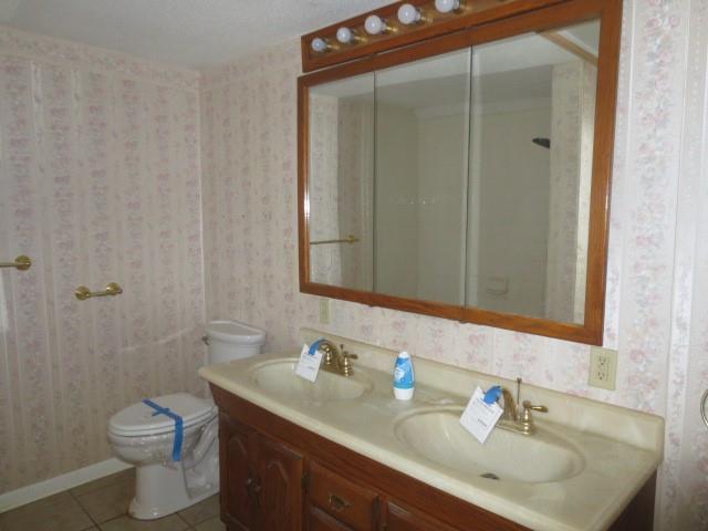 13105 E 61st St, Kansas City, MO 64133 - photo 5