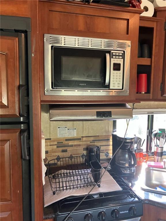 54 Bear Dr, Mound City, KS 66056 - photo 27