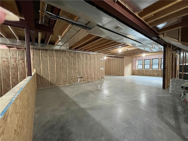 17000 Rosehill St, Overland Park, KS 66221 - view of below grade area