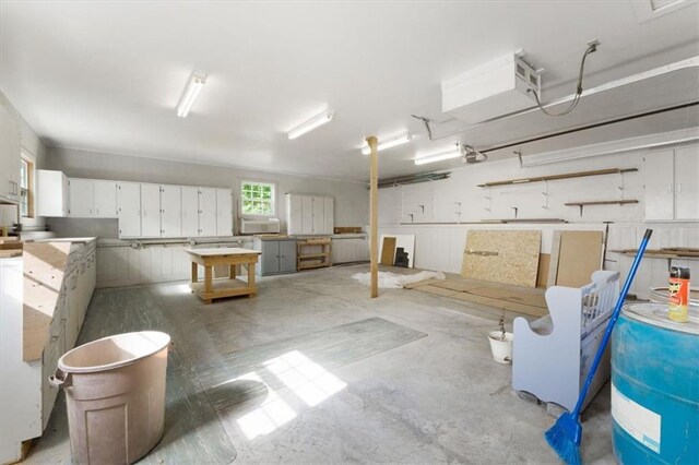 3000 Cedar Crest Dr, Independence, MO 64057 - view of garage