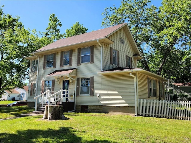 528 S 2nd St, Independence, KS 67301 - view of front of home featuring crawl space