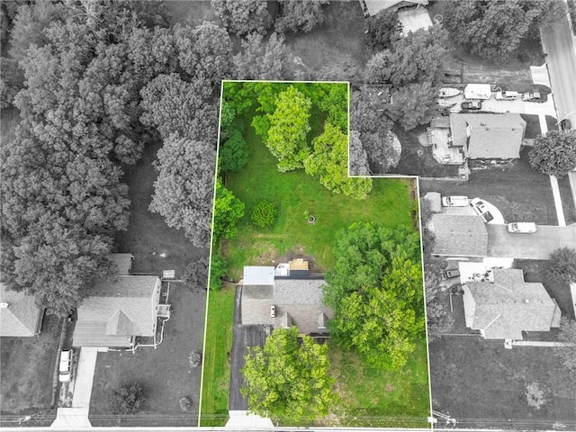 706 W Cedar St, Olathe, KS 66061 - aerial view of residential area with property parcel outlined
