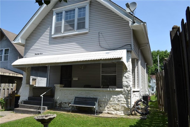 3812 Anderson Ave, Kansas City, MO 64132 - view of front of house