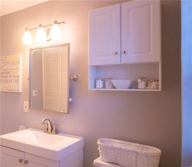 3812 Anderson Ave, Kansas City, MO 64132 - bathroom with toilet and vanity