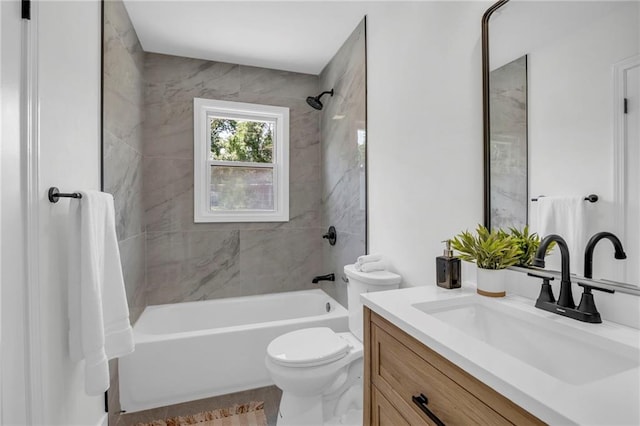 8823 E 111th St, Kansas City, MO 64134 - full bath featuring vanity, shower / washtub combination, and toilet