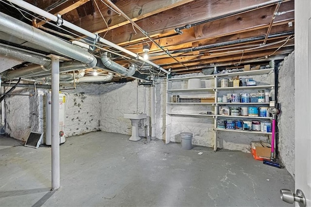 7224 Ward Pkwy, Kansas City, MO 64114 - unfinished below grade area with gas water heater