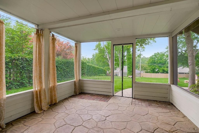 8122 Parkhill Rd, Lenexa, KS 66215 - unfurnished sunroom with healthy amount of natural light