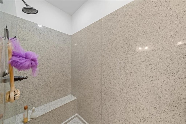 4500 Valley Ridge Dr, Saint Joseph, MO 64505 - bathroom view