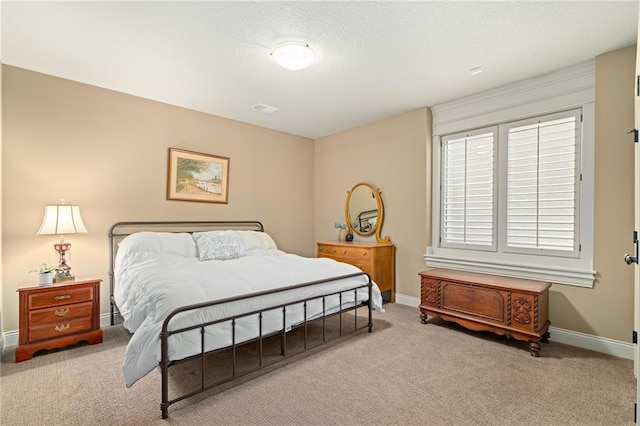 3116 W 137th St, Leawood, KS 66224 - carpeted bedroom featuring baseboards