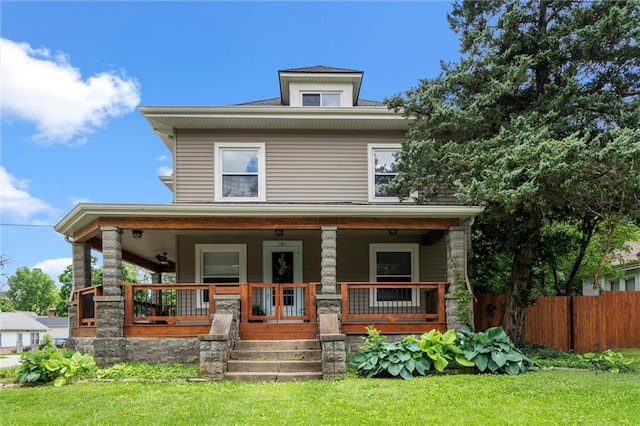 121 E Nichols St, Spring Hill, KS 66083 - traditional style home featuring a porch