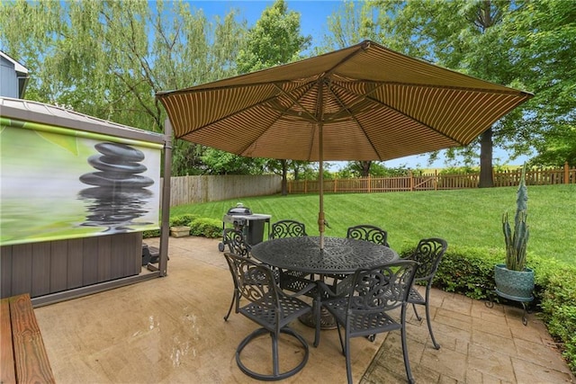 800 Ash Ct, Lansing, KS 66043 - view of patio / terrace with outdoor dining area
