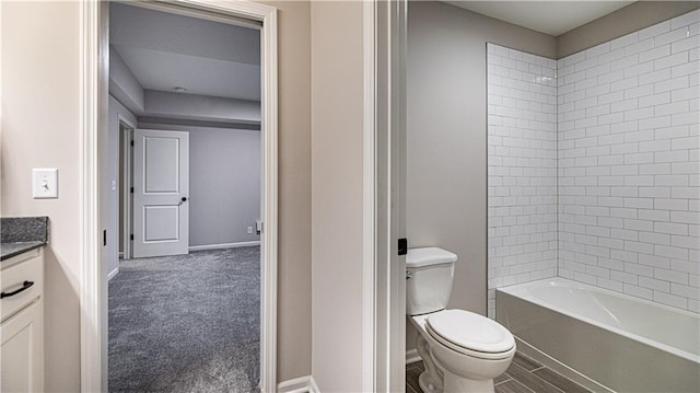 2055 NW Obrien Rd, Lees Summit, MO 64081 - full bathroom with vanity, toilet, tub / shower combination, and baseboards