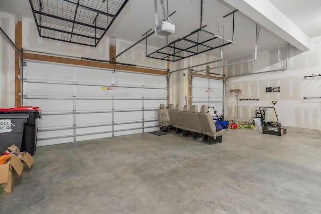 2055 NW Obrien Rd, Lees Summit, MO 64081 - garage featuring a garage door opener