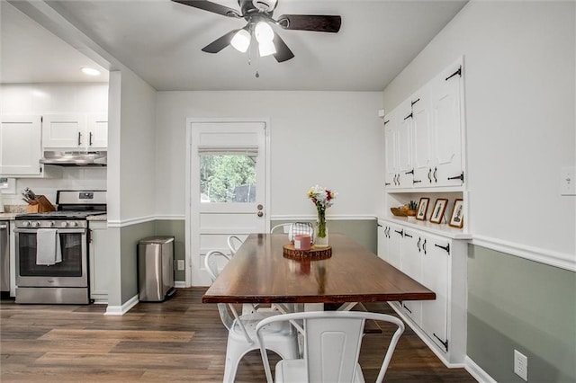 12500 E 48th Ter S, Independence, MO 64055 - dining room featuring a ceiling fan, dark wood-style flooring, recessed lighting, and baseboards