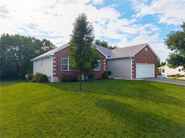 3100 Clarendon Rd, Sedalia, MO 65301 - ranch-style home with brick siding, concrete driveway, and a front yard