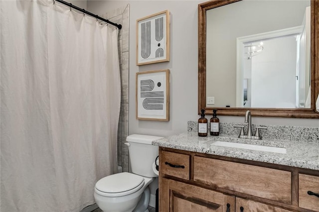 15670 W 165th Ter, Olathe, KS 66062 - full bathroom featuring toilet, vanity, and curtained shower