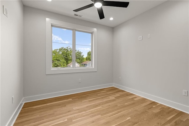 4550 Bell St, Kansas City, MO 64111 - unfurnished room featuring light wood-style flooring, recessed lighting, and a ceiling fan