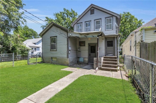 228 S Elm St, Ottawa, KS 66067 - view of front of home featuring a gate