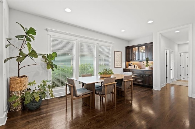 3205 SW Mary St, Lees Summit, MO 64081 - dining area featuring dark wood-type flooring, recessed lighting, and baseboards