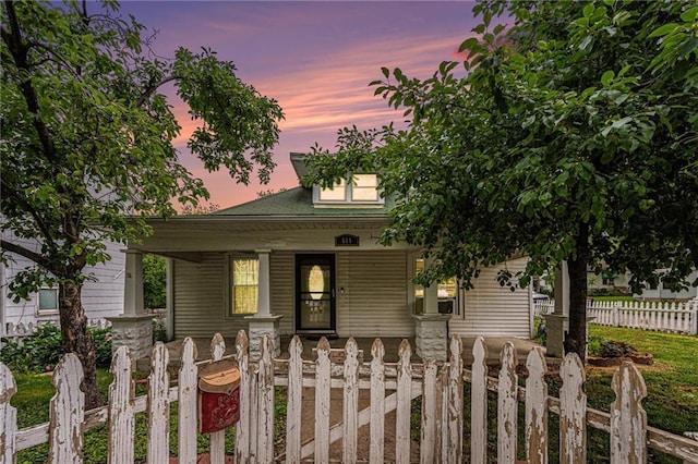 614 S 7th St, Atchison, KS 66002 - view of front facade featuring covered porch