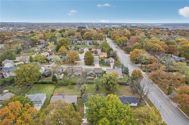 618 E 108th Ter, Kansas City, MO 64131 - aerial overview of property's location featuring nearby suburban area
