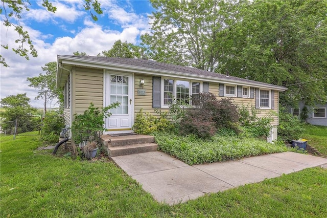 8713 Old Stagecoach Rd, Kansas City, MO 64154 - view of front facade