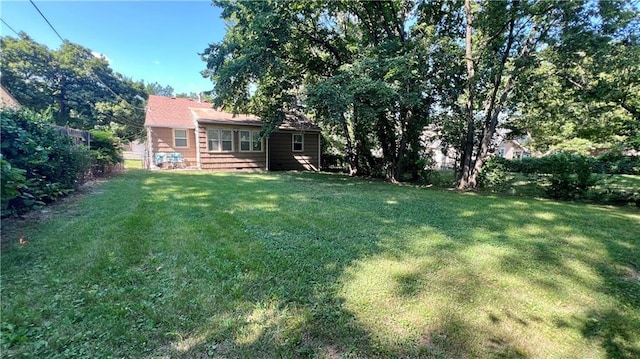1445 E 77th St, Kansas City, MO 64131 - view of yard