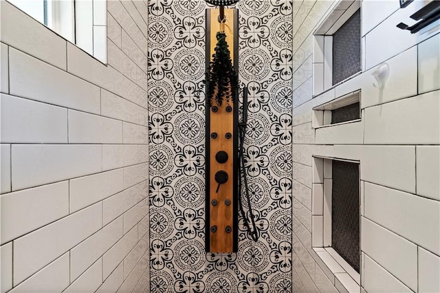 2363 Bainbridge Rd, Bates City, MO 64011 - bathroom view of tile walls