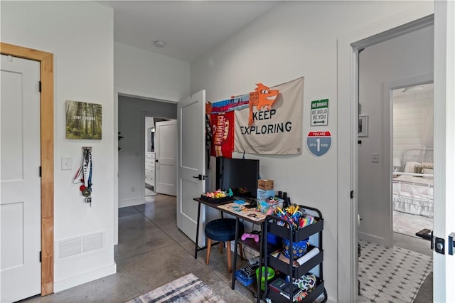 2363 Bainbridge Rd, Bates City, MO 64011 - hall featuring baseboards and concrete floors